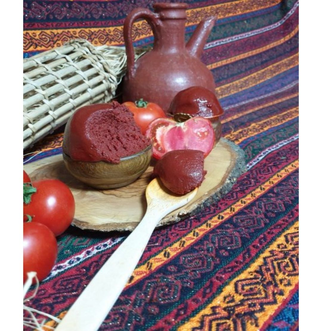 Gün Kurusu Domates Salçası